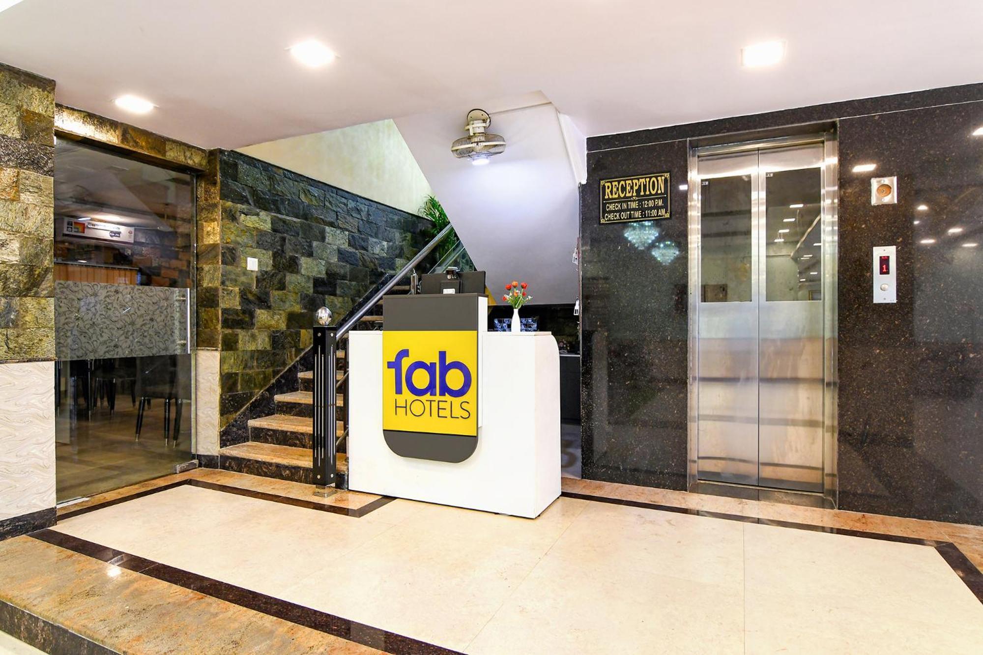 Fabhotel Prime Familto Calcuta Exterior foto