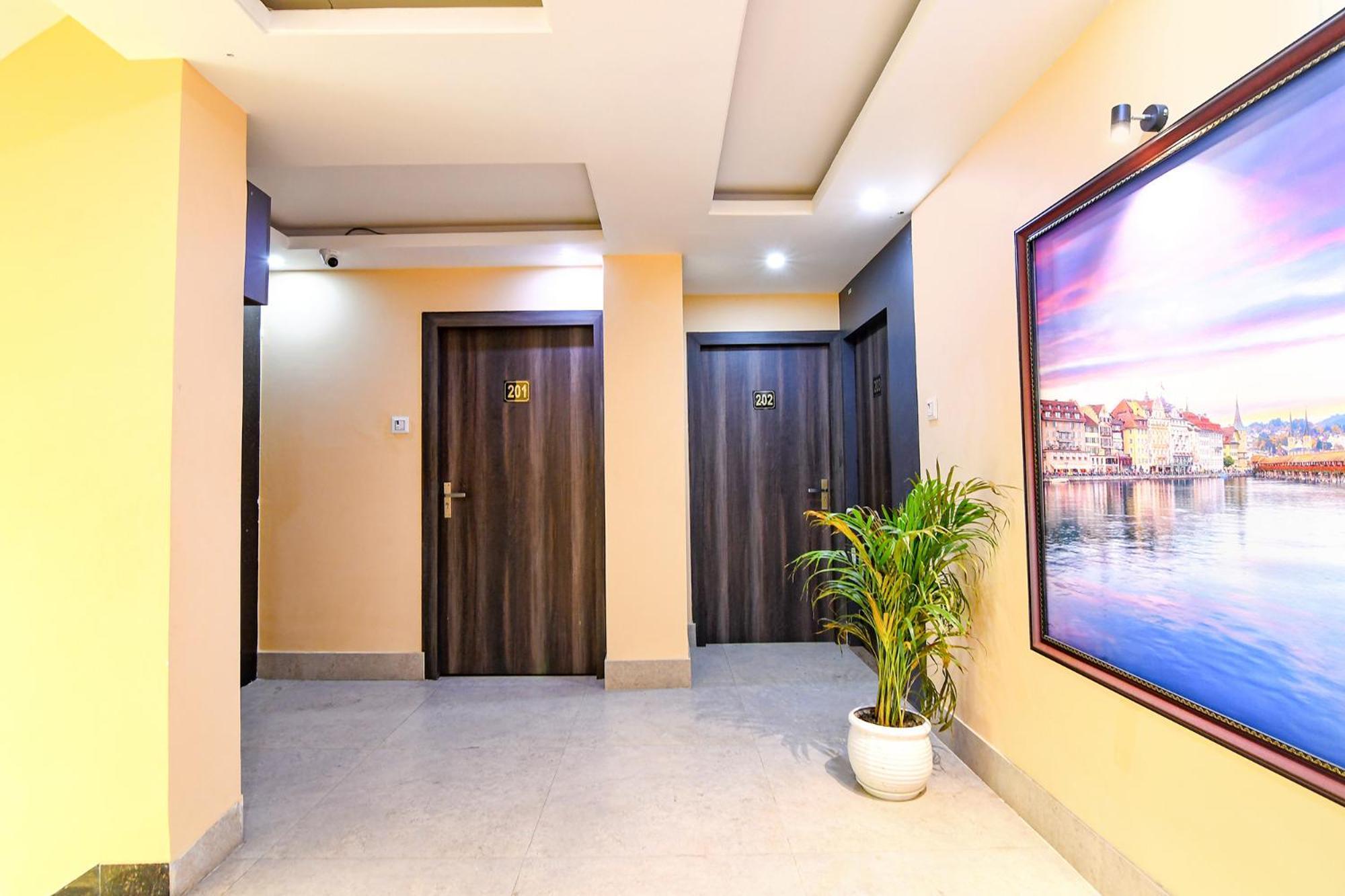 Fabhotel Prime Familto Calcuta Exterior foto